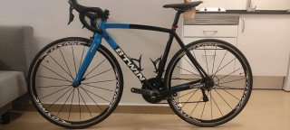 Bicicleta de carretera B'TWIN azul