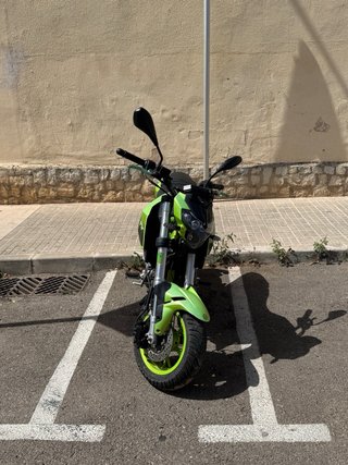 Benelli TNT 125 Verde - 18.285 km