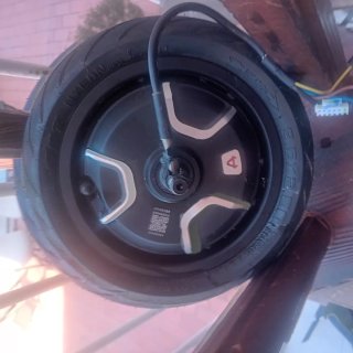 Motor con neumático patinete eléctrico 48 v