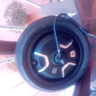 Motor con neumático patinete eléctrico 48 v