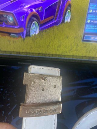 Cinturones de marca variada - juntos o separados