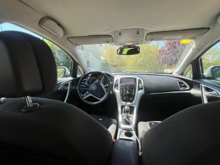 Opel Astra 2009