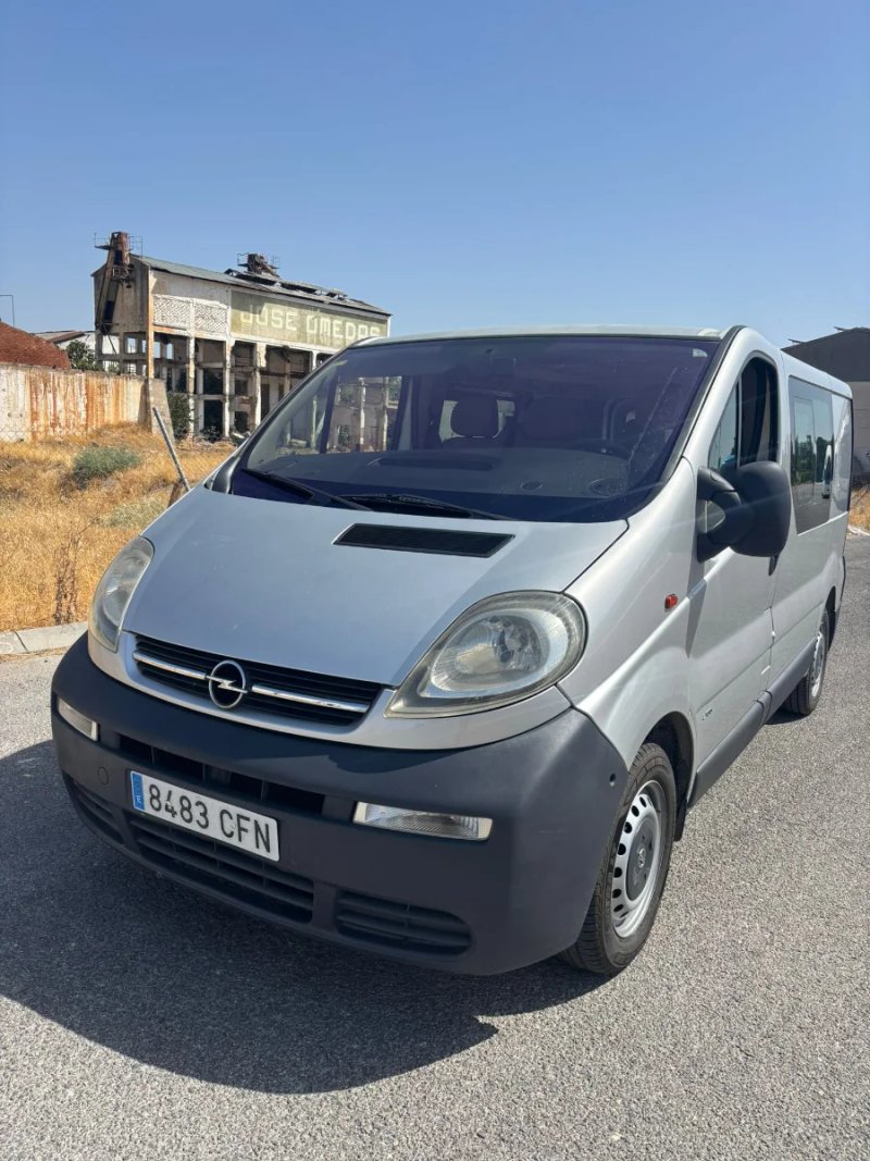 Opel Vivaro 2003 - foto 1