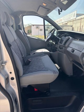 Opel Vivaro 2003