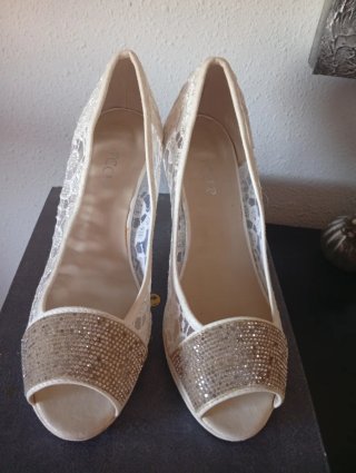 Zapatos de fiesta/ceremonia encaje y pedrería