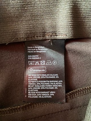 H&M 2 pantaloni elasticizzati nero e verde kaki