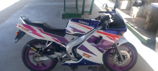 Como nueva Yamaha 80 RR Deportiva Azul/Morado