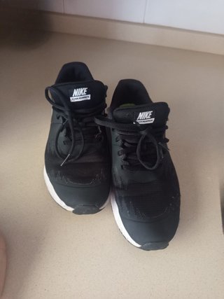 Zapatillas Nike Star Running Negras y Blancas