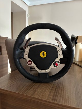 Volante Ferrari F1