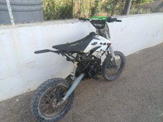 NO NEGOCIABLE  Pit Bike 125cc 4T Motocross
