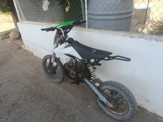 NO NEGOCIABLE  Pit Bike 125cc 4T Motocross