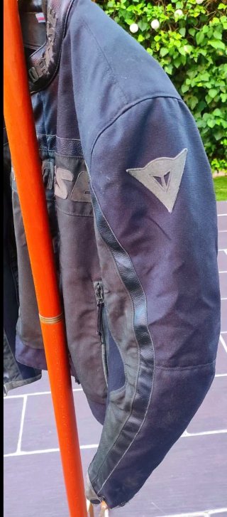 Cazadora Moto Dainese Negra