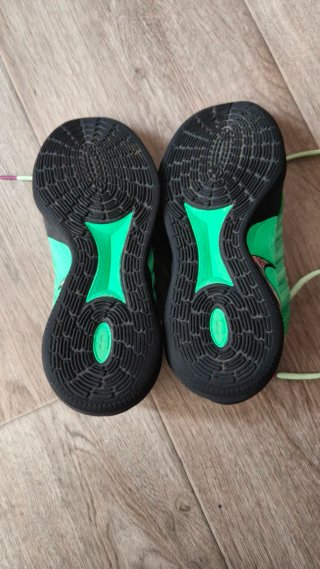 Zapatillas de basket Sabrina 3