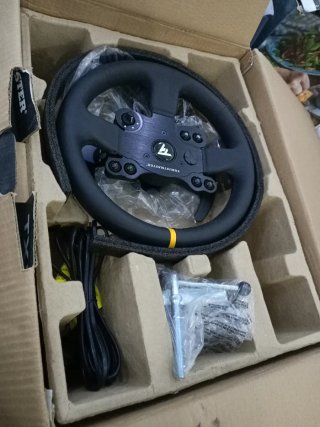 Volante Thrustmaster TX Racing Wheel LE Xbox