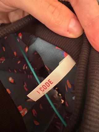 Mono pantalón corto, marca I.Code, estampado T.42