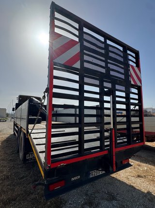 Iveco Stralis 350 Porta Maquinaria