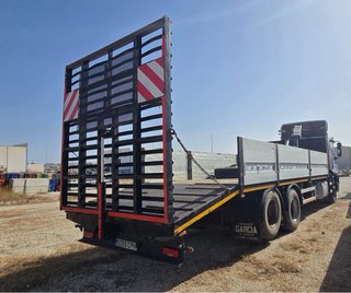 Iveco Stralis 350 Porta Maquinaria
