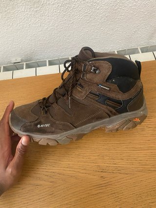Botas de montaña Hi-Tec marrones