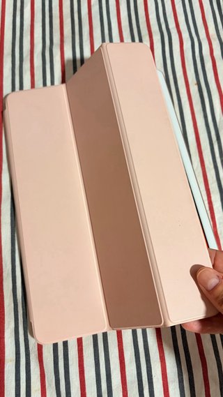 iPad 7ª Gen 10.2 32GB con funda rosa