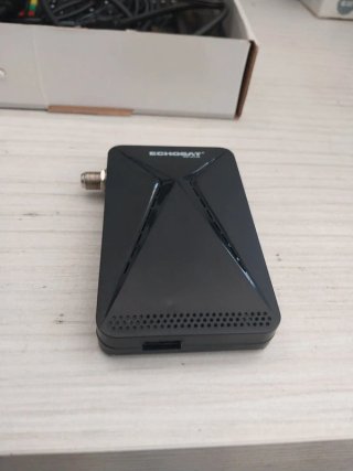 Receptor satélite HD Echosat OM-26100