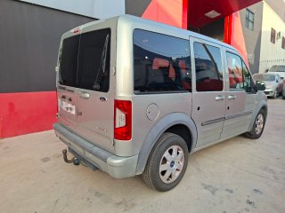 Ford Tourneo Connect 2012