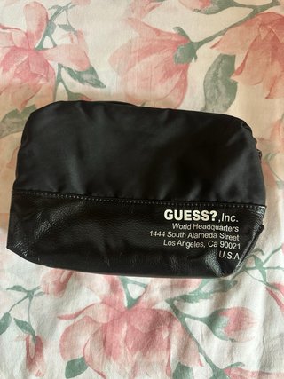 Neceser Guess Negro