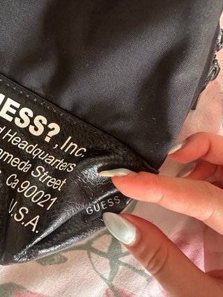 Neceser Guess Negro