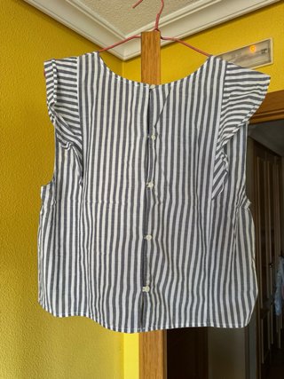 Blusa Bershka Rayas Gris y Blanca Talla S