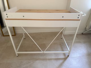 Escritorio madera SKLUM