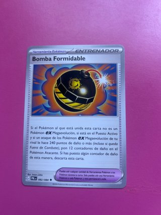 Carta Pokémon Entrenador Bomba Formidable