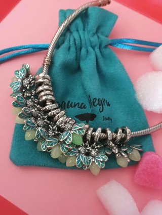 Charm de plata Luciérnaga Brillante