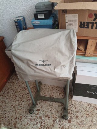Máquina de escribir Olivetti Lettera 20