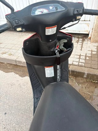 Suzuki RF 49cc Scooter Roja