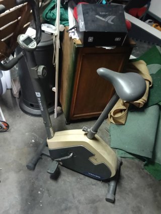 Bicicleta estática DOMYOS BEIWA VM130