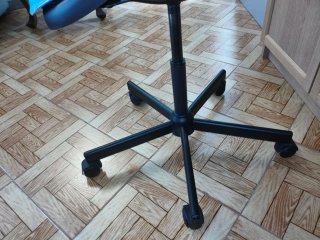 Silla de escritorio con ruedas