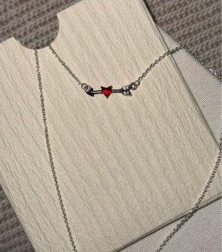 Collar Pandora Corazón y Flecha Plata Roja