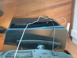 Mesa TV  giratoria y con ruedas
