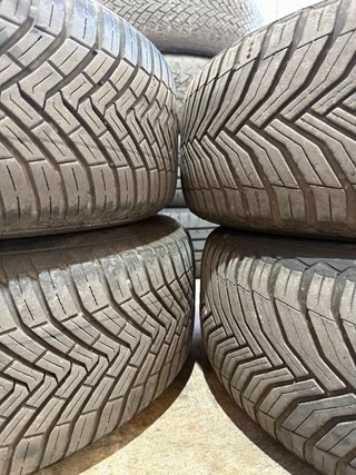 Llantas Renault Michelin  Continental 205/60R16 XL