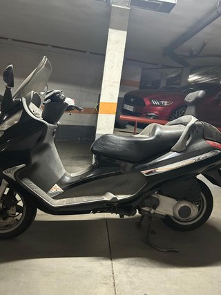 PIAGGIO  X8 125 CC 2005 MADRiD