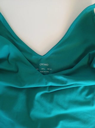 Top deportivo Oysho nuevo