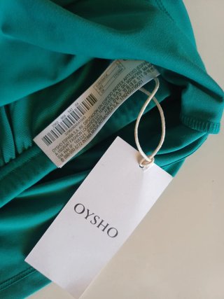 Top deportivo Oysho nuevo