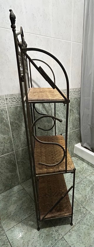 Estantería forja y mimbre 3 baldas