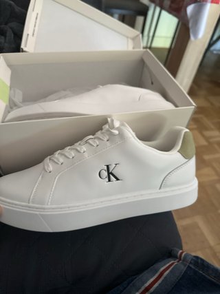 Zapatillas Calvin Klein T42 Blancas