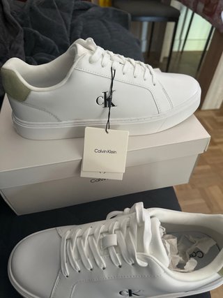 Zapatillas Calvin Klein T42 Blancas
