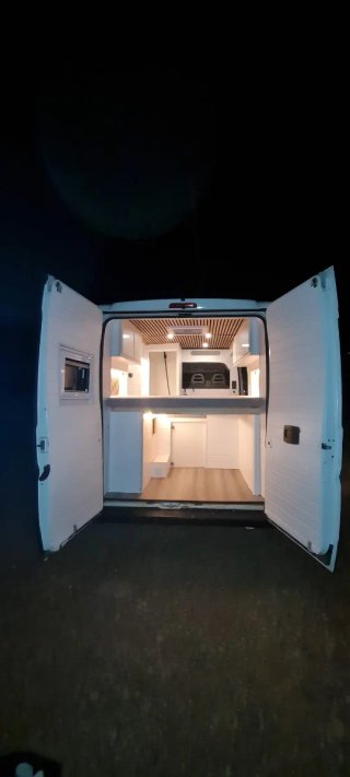 Camperizamos Furgoneta por 12500€+iva