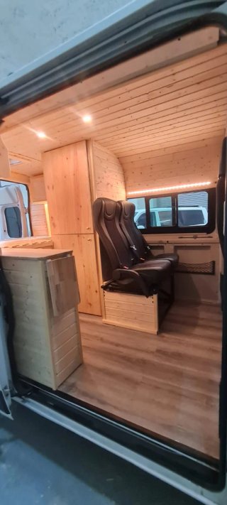 Camperizamos Furgoneta por 12500€+iva