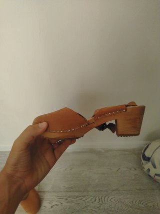 Scarpe con tacco marroni made in Sweden