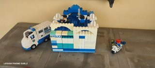 Lego Duplo Stazione di Polizia con Veicoli