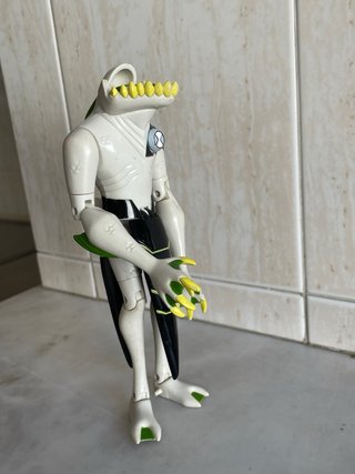 Ben 10 Ripjaws Metamorfigure Bandai 2006 Cartoon