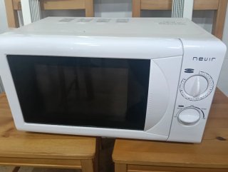 Microondas Nevir Blanco
